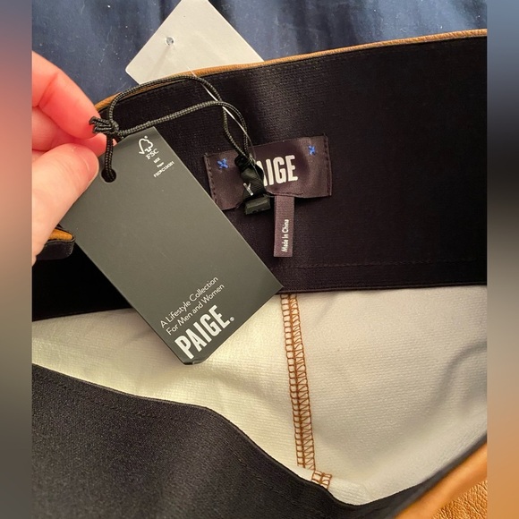 PAIGE Sheena Faux Leather Leggings in Argan New with Tags - Picture 5 of 9